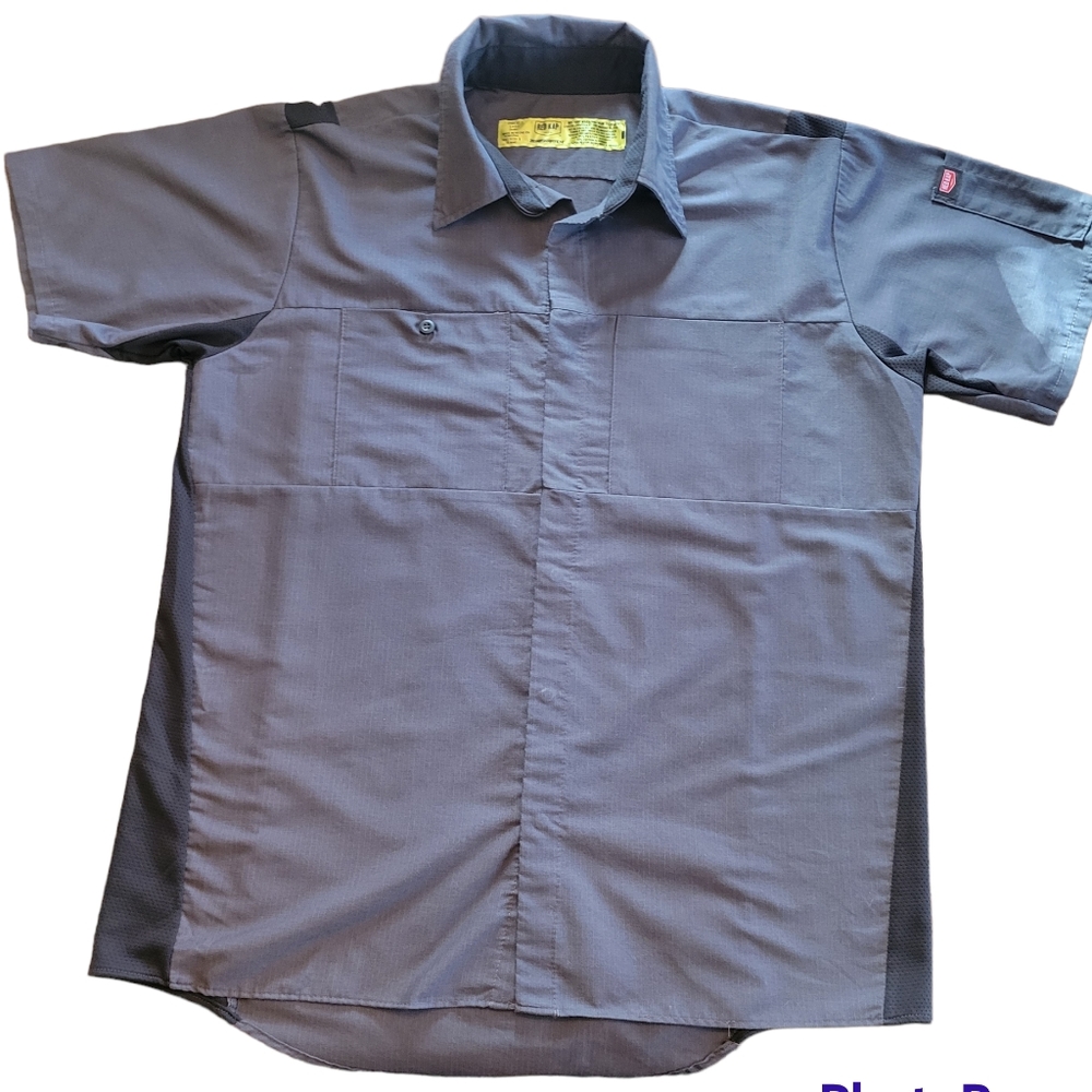 Men's Red Xap size L heavy duty shirt